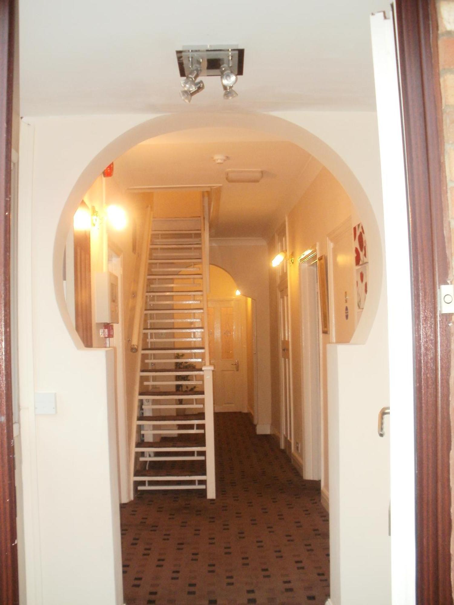 London Heathrow Guesthouse Hillingdon Dış mekan fotoğraf