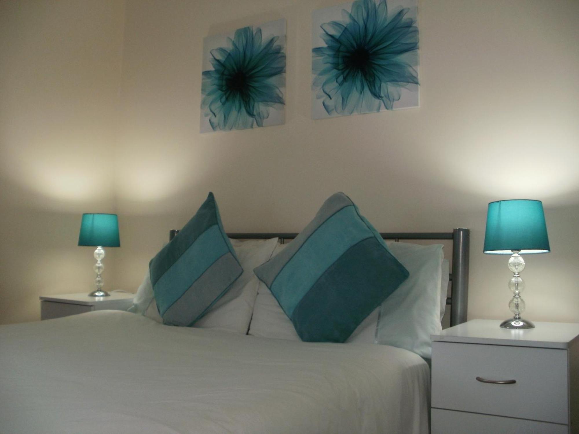 London Heathrow Guesthouse Hillingdon Dış mekan fotoğraf